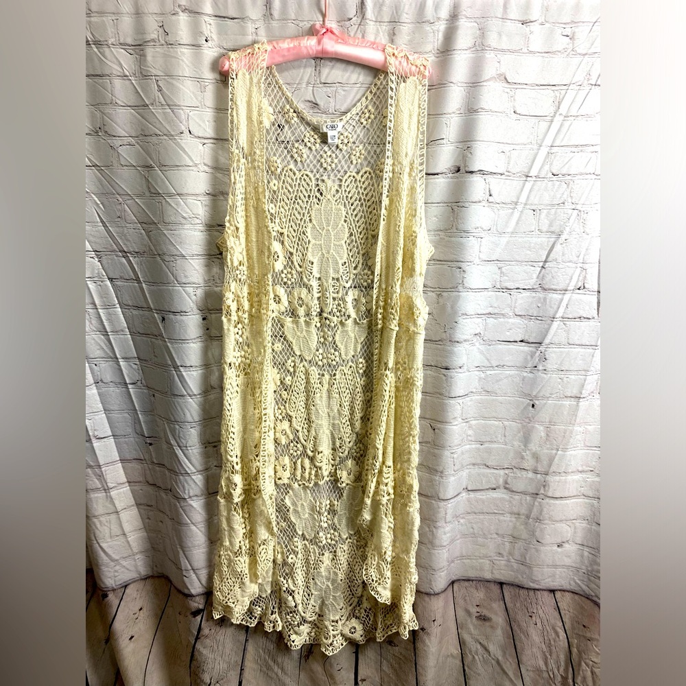 Cream / Ivory Crochet Vest Duster. Size 22/24, Cato Woman